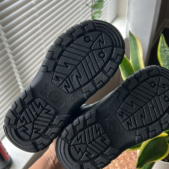 Totes Kids Snow Boots - Picture 6 of 6